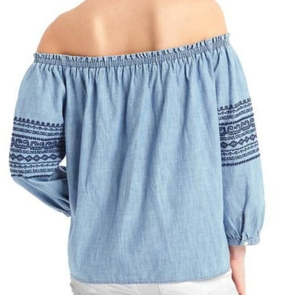 GAP 1969 Chambray Embroidered Off The Shoulder Top - Picture 2 of 8